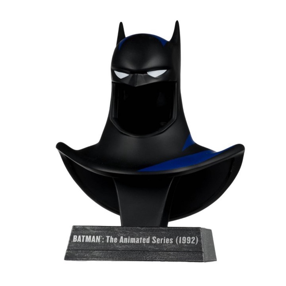 New Dc Direct McFarlane Gold Label Batman TAS cowl statue collectible Animated